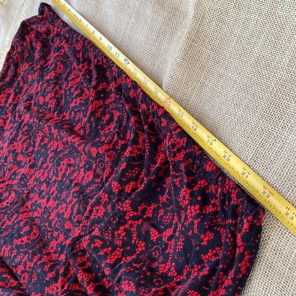 Michael Michael Kors  Red / Black  Blouse  Size 2X | MK15 - Picture 9 of 17